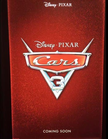 Se desvelan carteles de las próximas películas de Disney Pixar Cars-3-351x450